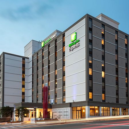 Holiday Inn Express Nashville-Downtown - Broadway By Ihg Exteriör bild