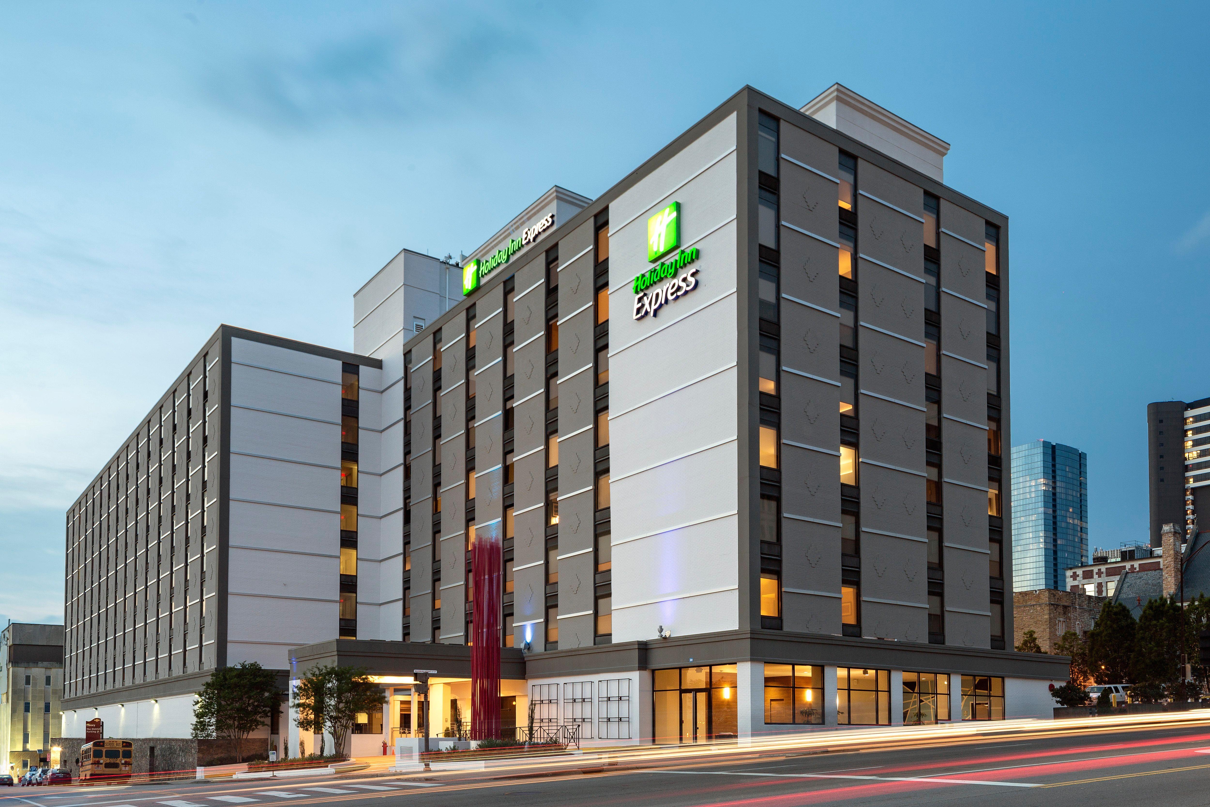 Holiday Inn Express Nashville-Downtown - Broadway By Ihg Exteriör bild