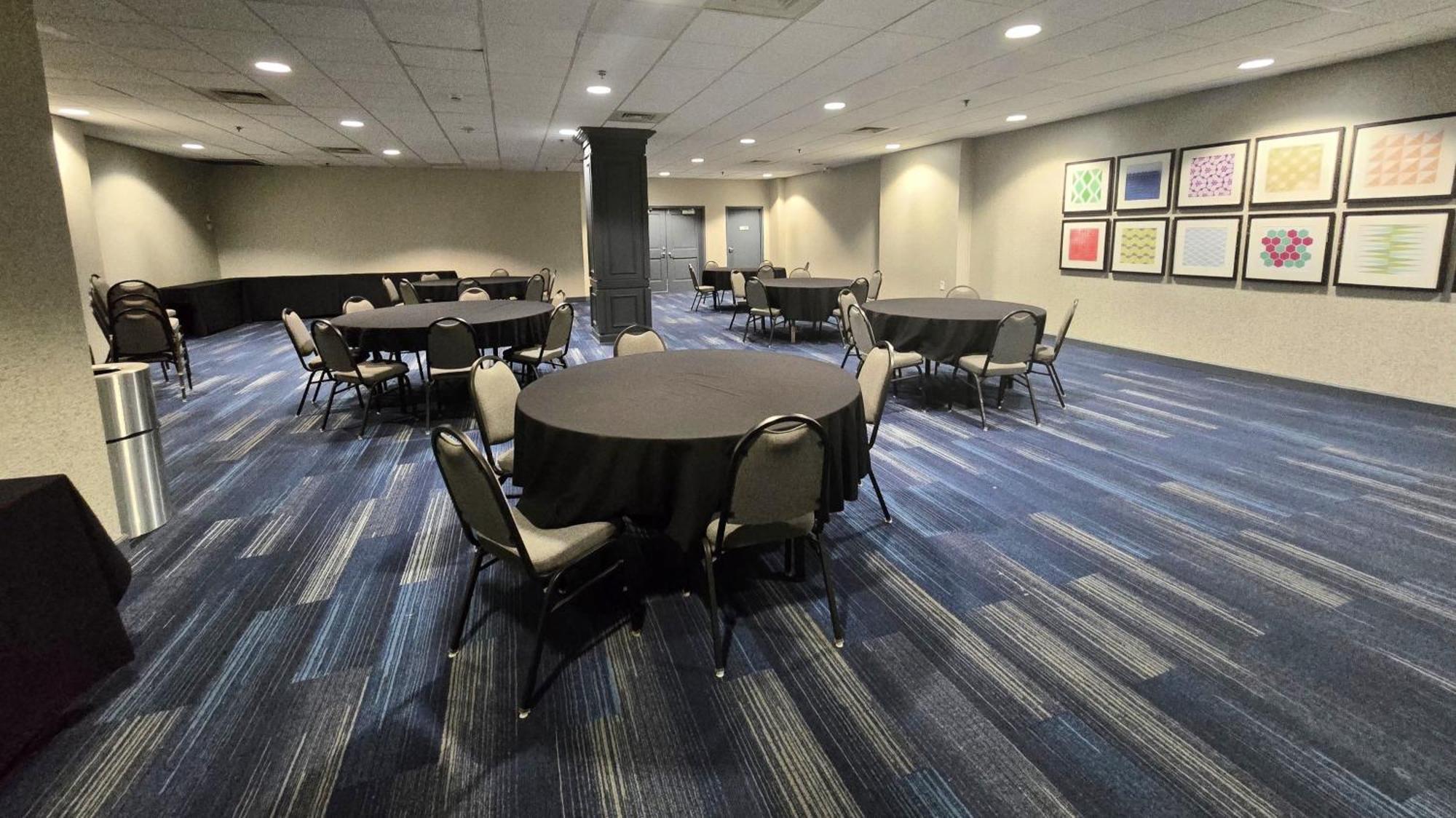 Holiday Inn Express Nashville-Downtown - Broadway By Ihg Exteriör bild