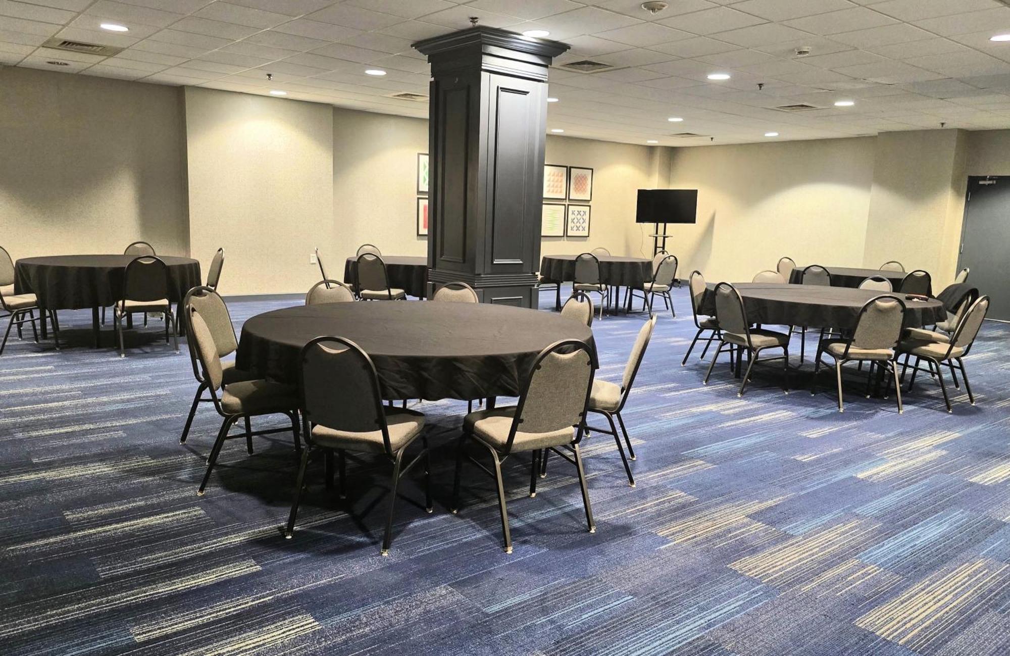 Holiday Inn Express Nashville-Downtown - Broadway By Ihg Exteriör bild