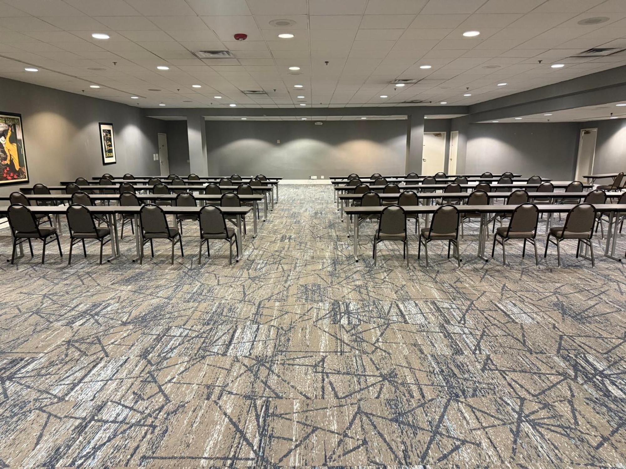 Holiday Inn Express Nashville-Downtown - Broadway By Ihg Exteriör bild