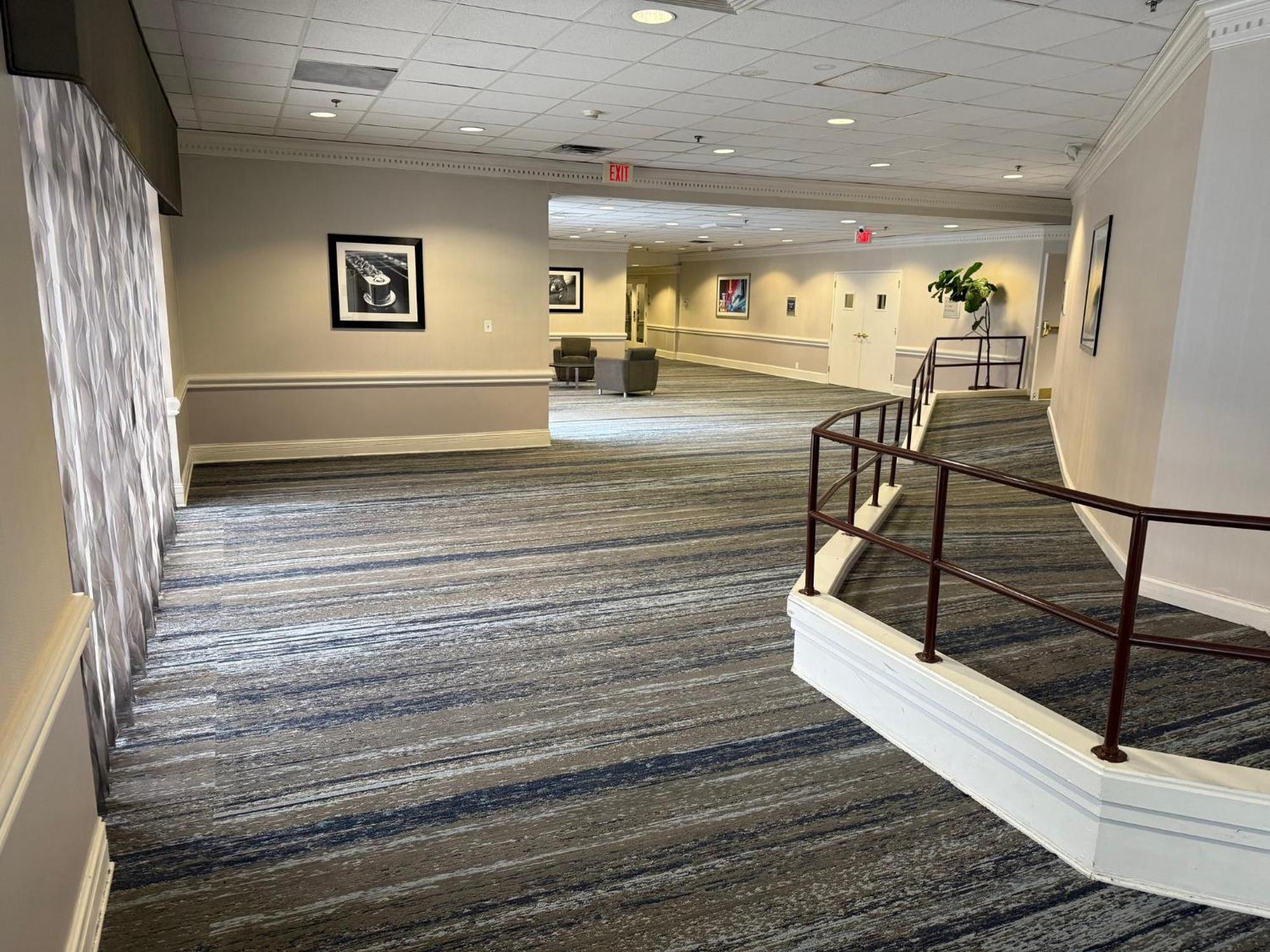 Holiday Inn Express Nashville-Downtown - Broadway By Ihg Exteriör bild