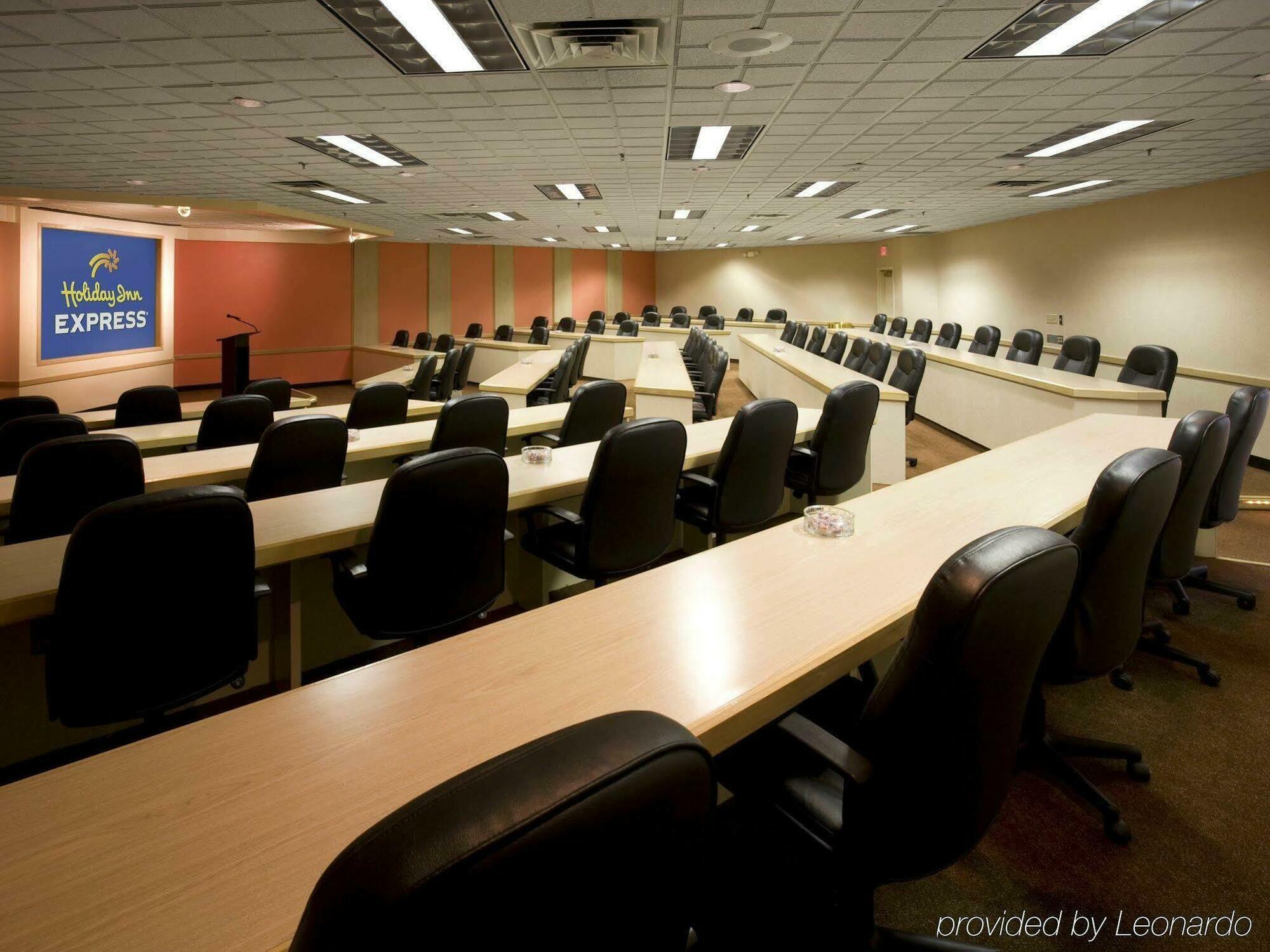Holiday Inn Express Nashville-Downtown - Broadway By Ihg Exteriör bild