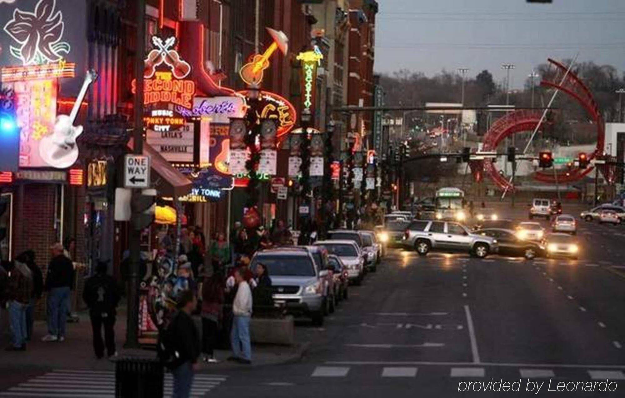 Holiday Inn Express Nashville-Downtown - Broadway By Ihg Exteriör bild